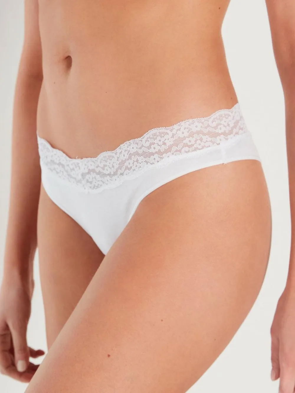 Next Extra High Leg Cotton Lace Knickers 4 Pack^Women Panties